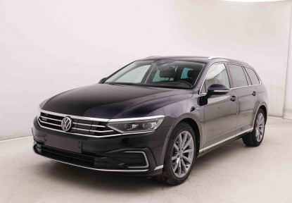 VOLKSWAGEN_VOLKSWAGEN_PASSATVAR_2548423_24.jpg