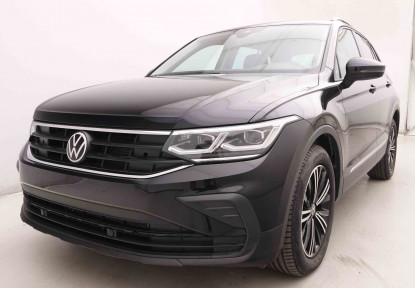 VOLKSWAGEN_VOLKSWAGEN_TIGUAN_2549596_26.jpg