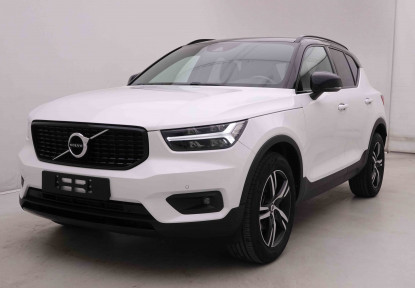 VOLVO_VOLVO_XC40_2549323_24.jpg