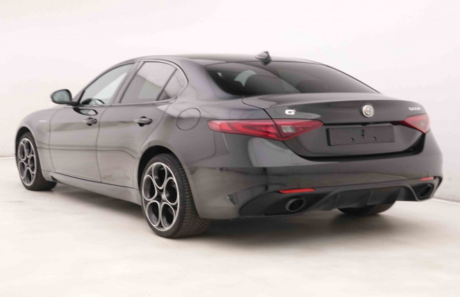 ALFAROMEO_ALFAROMEO_GIULIA_2549192_25.jpg