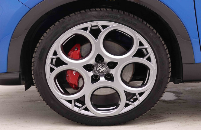 ALFAROMEO_ALFAROMEO_TONALE_2548624_25.jpg