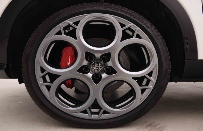 ALFAROMEO_ALFAROMEO_TONALE_2549804_26.jpg