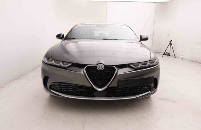 ALFAROMEO_ALFAROMEO_TONALE_2652943_26.jpg
