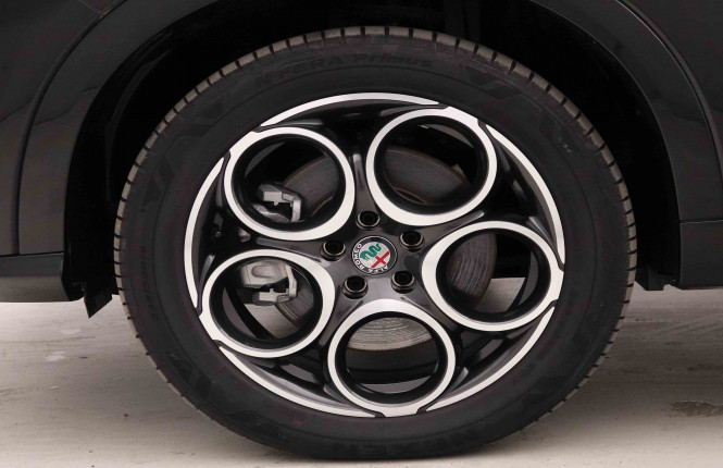 ALFAROMEO_ALFAROMEO_TONALE_2652944_24.jpg ALFAROMEO_ALFAROMEO_TONALE_2652944_24.jpg