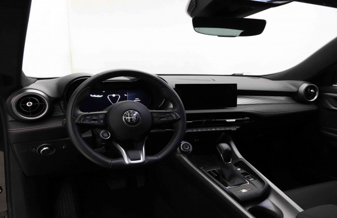 ALFAROMEO_ALFAROMEO_TONALE_2652944_8.jpg ALFAROMEO_ALFAROMEO_TONALE_2652944_8.jpg