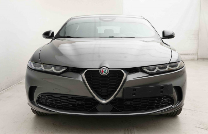 ALFAROMEO_ALFAROMEO_TONALE_2654155_27.jpg ALFAROMEO_ALFAROMEO_TONALE_2654155_27.jpg