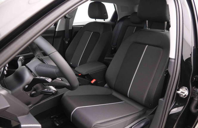 AUDI_AUDI_A1_2549547_6.jpg