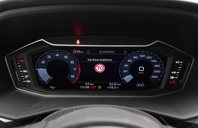 AUDI_AUDI_A1_2549548_15.jpg