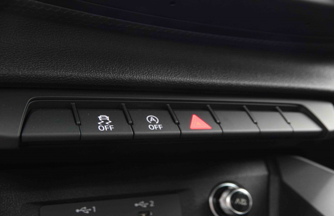 AUDI_AUDI_A1_2549590_15.jpg