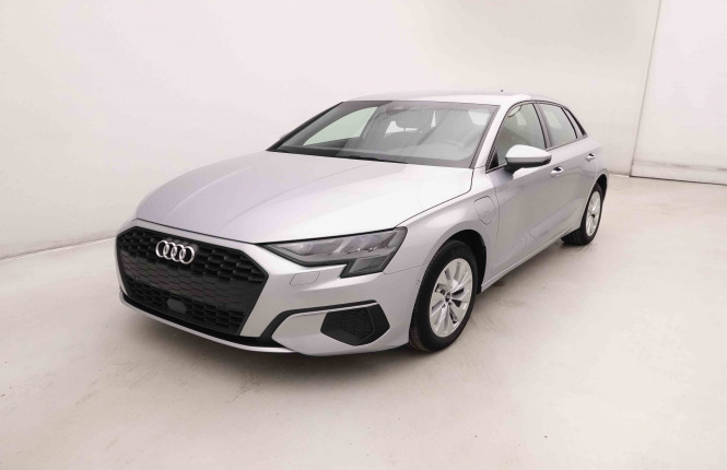 AUDI_AUDI_A3_2652923_25.jpg AUDI_AUDI_A3_2652923_25.jpg