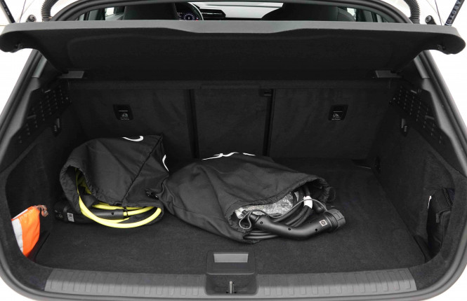 AUDI_AUDI_A3_2653699_5.jpg