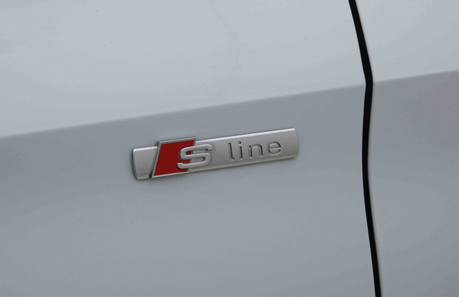 AUDI_AUDI_A3_2654667_22.jpg AUDI_AUDI_A3_2654667_22.jpg