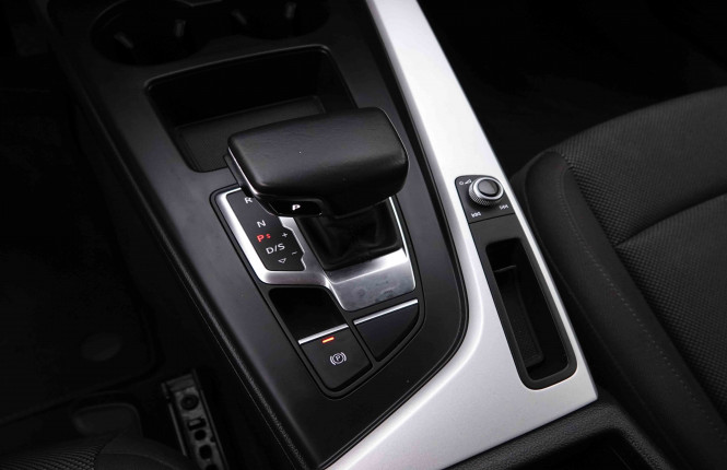 AUDI_AUDI_A4_2548126_15.jpg