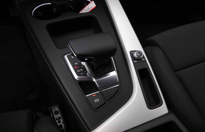 AUDI_AUDI_A4_2548643_16.jpg
