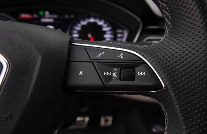 AUDI_AUDI_A4_2548970_20.jpg