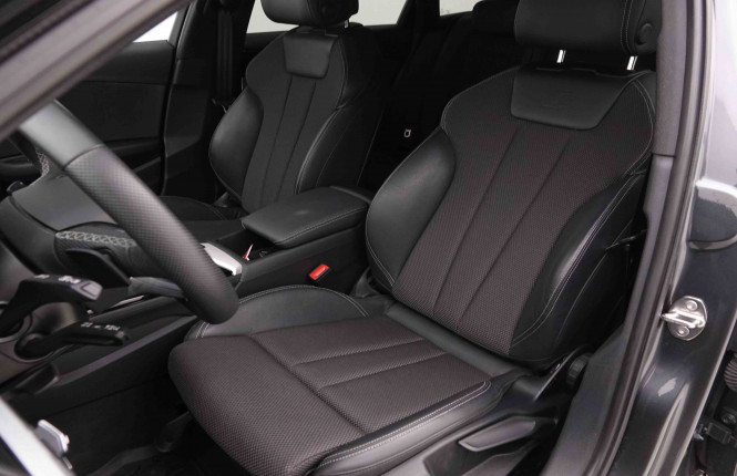 AUDI_AUDI_A4_2548970_7.jpg