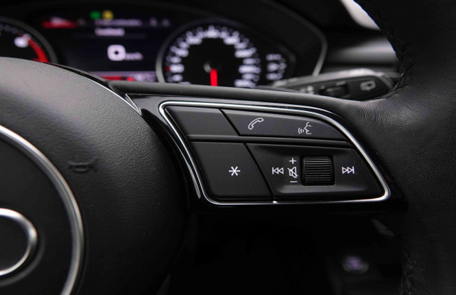 AUDI_AUDI_A4_2551066_20.jpg AUDI_AUDI_A4_2551066_20.jpg