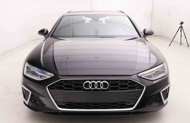 AUDI_AUDI_A4_2551066_27.jpg AUDI_AUDI_A4_2551066_27.jpg