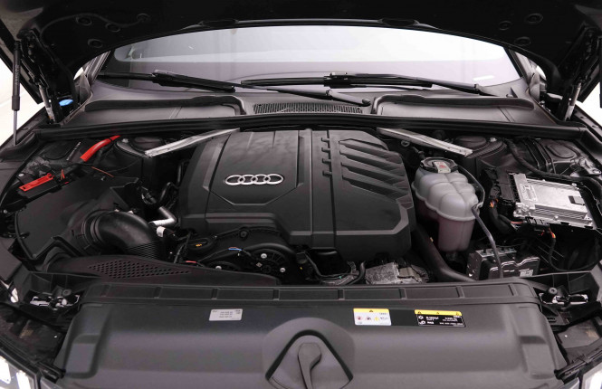 AUDI_AUDI_A4_2551250_23.jpg
