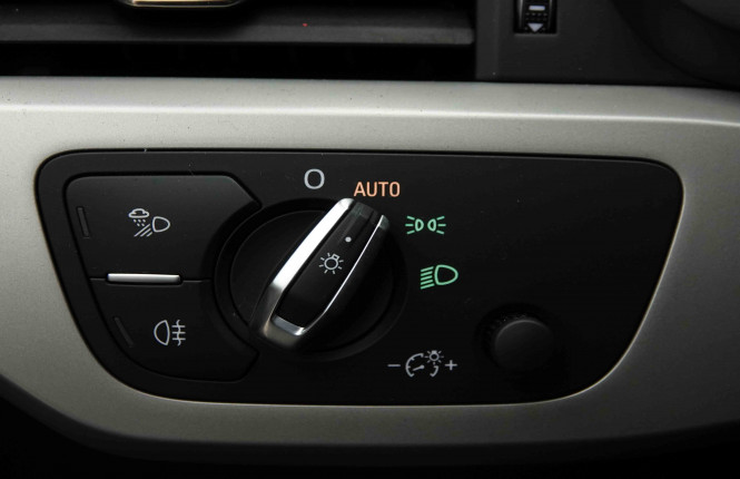 AUDI_AUDI_A4_2654705_22.jpg