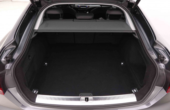 AUDI_AUDI_A5_2550520_5.jpg