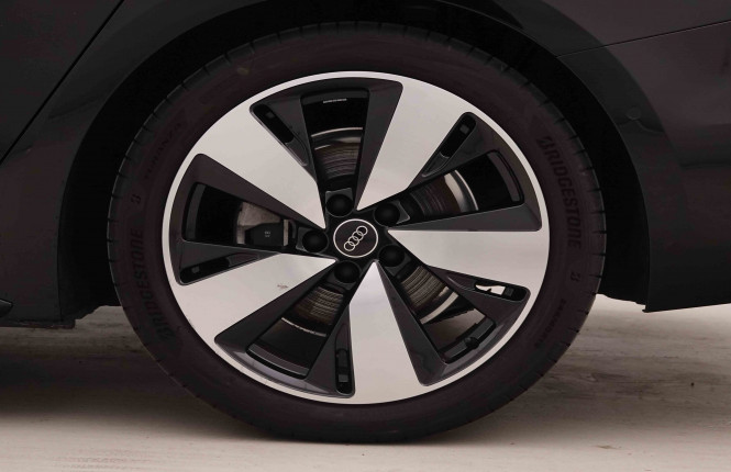 AUDI_AUDI_A5_2550532_28.jpg AUDI_AUDI_A5_2550532_28.jpg