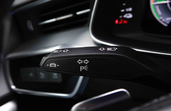 AUDI_AUDI_A6_2548008_21.jpg