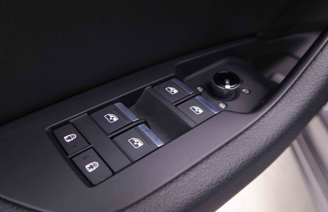 AUDI_AUDI_A6_2549055_21.jpg
