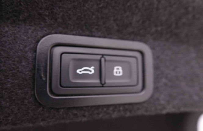 AUDI_AUDI_A6_2549055_6.jpg