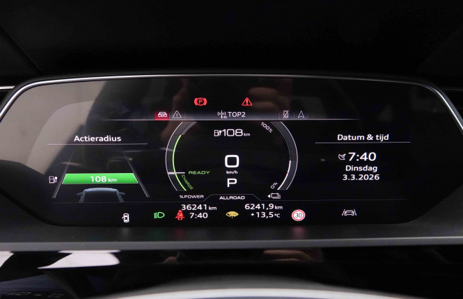 AUDI_AUDI_E_TRON_2652529_18.jpg AUDI_AUDI_E_TRON_2652529_18.jpg