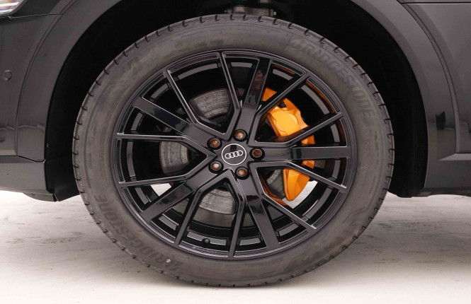 AUDI_AUDI_E_TRON_2652529_26.jpg AUDI_AUDI_E_TRON_2652529_26.jpg