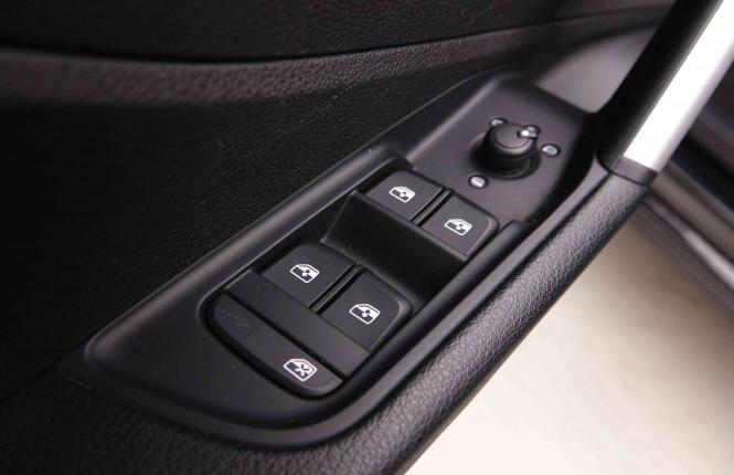 AUDI_AUDI_Q2_2549156_23.jpg