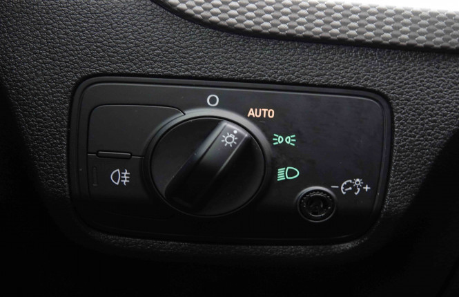 AUDI_AUDI_Q2_2549159_9.jpg