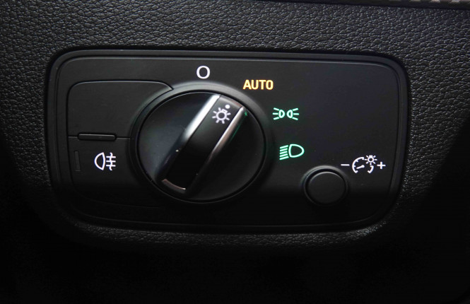 AUDI_AUDI_Q2_2550167_10.jpg