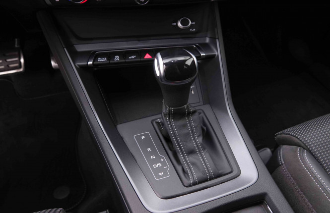 AUDI_AUDI_Q3_2548428_14.jpg