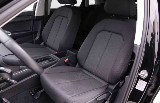 AUDI_AUDI_Q3_2549042_6.jpg