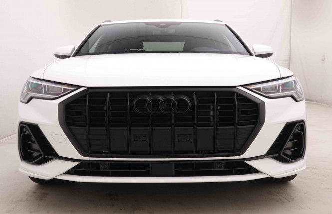 AUDI_AUDI_Q3_2550223_30.jpg