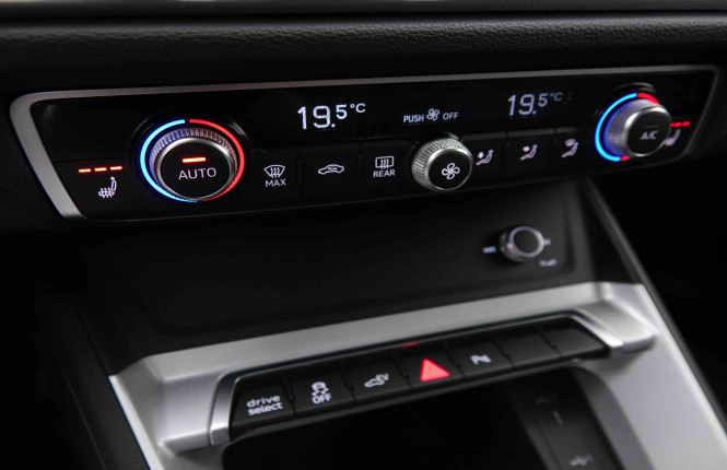 AUDI_AUDI_Q3_2550750_16.jpg