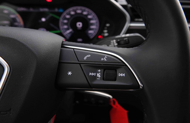 AUDI_AUDI_Q3_2550750_22.jpg