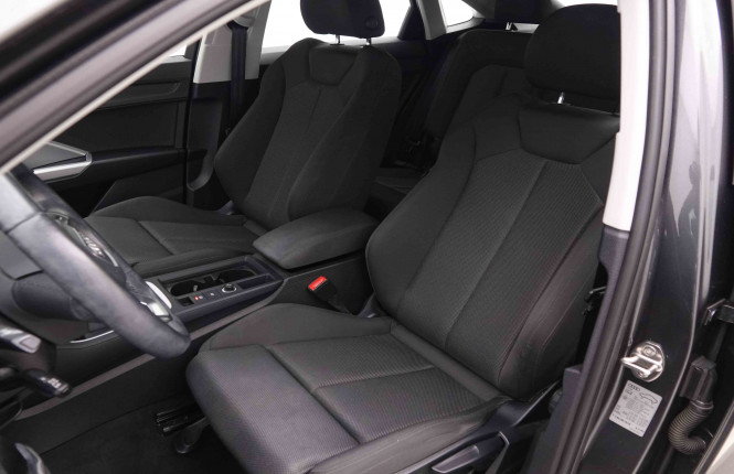 AUDI_AUDI_Q3_2551087_6.jpg AUDI_AUDI_Q3_2551087_6.jpg