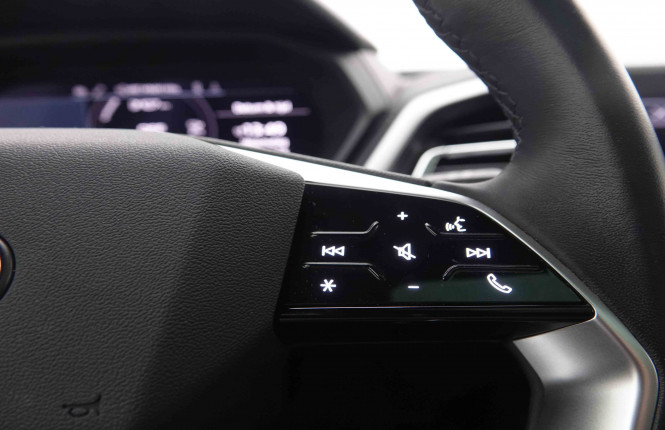 AUDI_AUDI_Q4 E_TRON_2550178_24.jpg