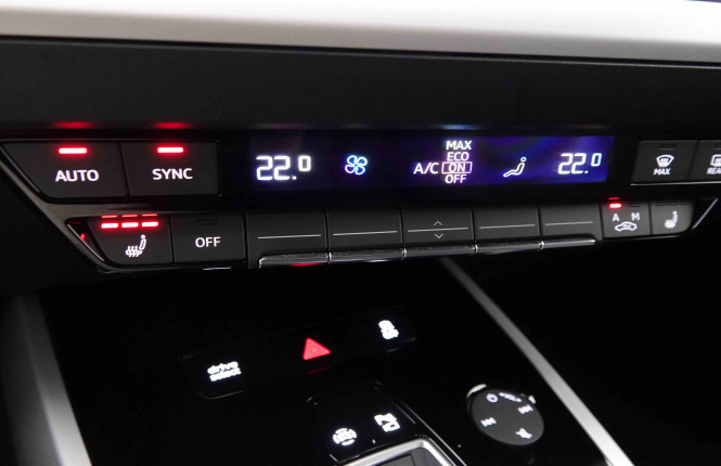 AUDI_AUDI_Q4 E_TRON_2652121_14.jpg