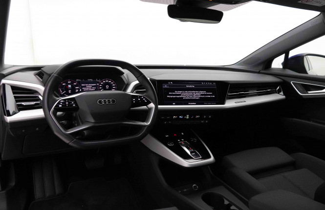 AUDI_AUDI_Q4 E_TRON_2652121_8.jpg