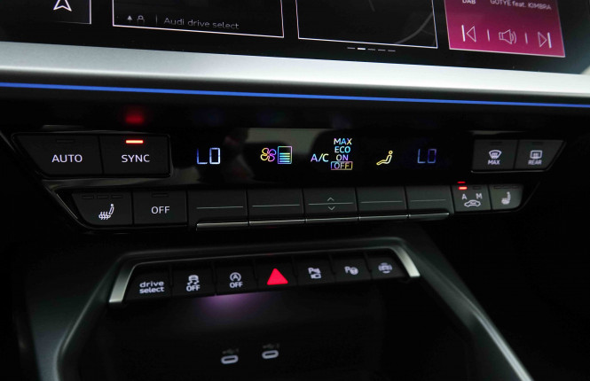 AUDI_AUDI_S3_2654305_13.jpg