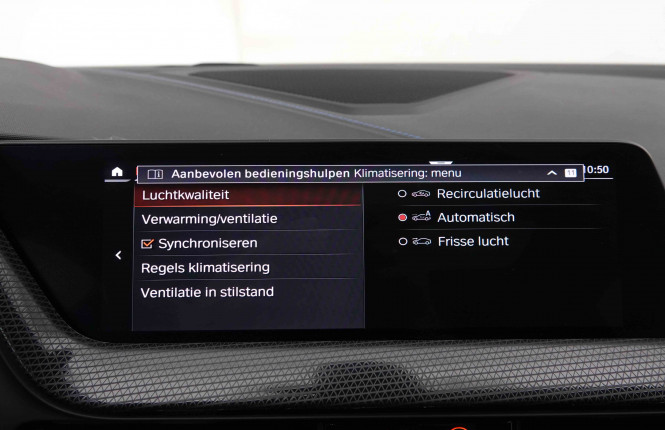 BMW_BMW_1_2549331_14.jpg