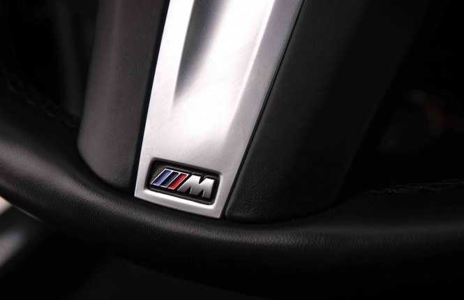 BMW_BMW_1_2549331_23.jpg