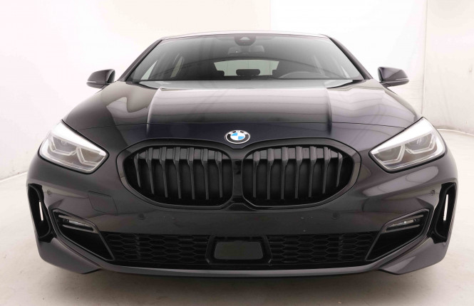 BMW_BMW_1_2549331_28.jpg