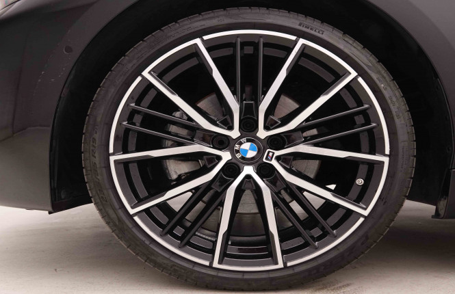 BMW_BMW_1_2549442_26.jpg