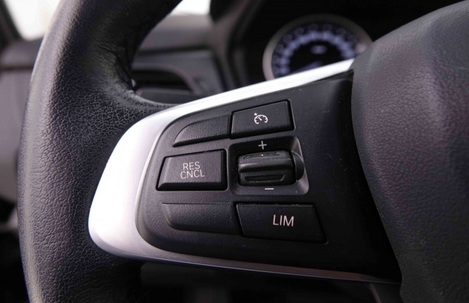 BMW_BMW_2_2548545_19.jpg