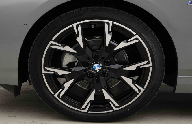 BMW_BMW_2_2653542_20.jpg